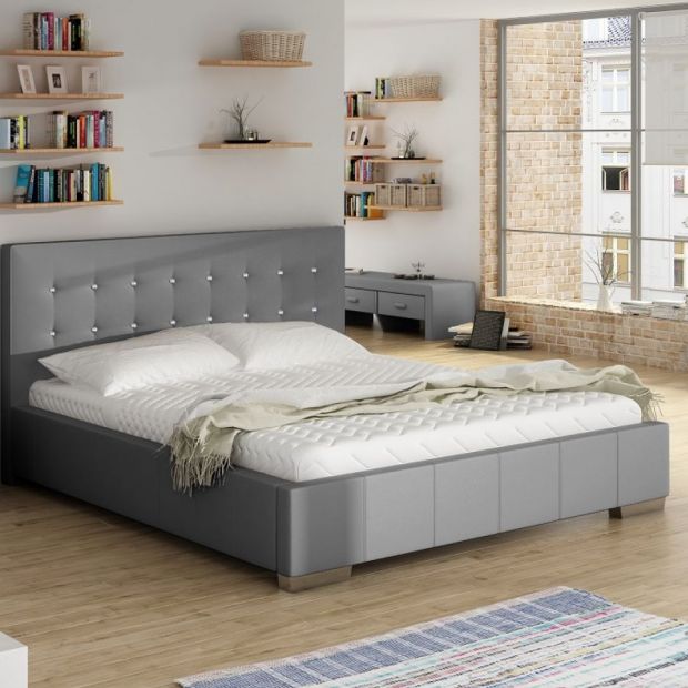 łóżka drewniane tapicerowane